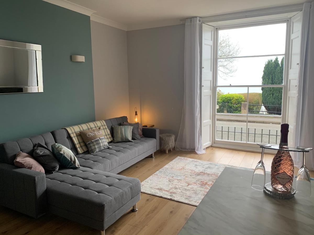 Beautiful Flat With Harbour Views United Kingdom Buitenkant foto