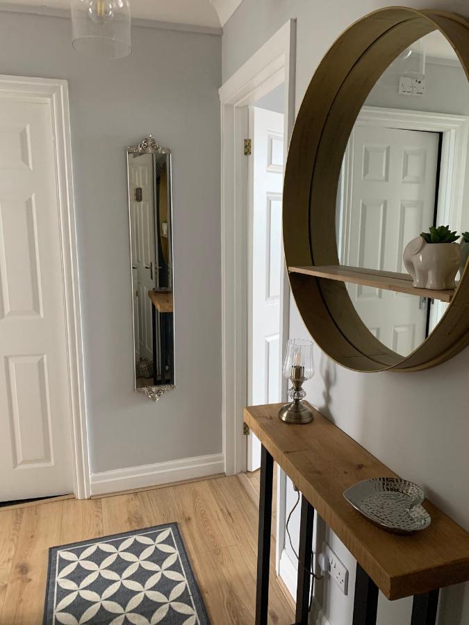 Beautiful Flat With Harbour Views United Kingdom Buitenkant foto